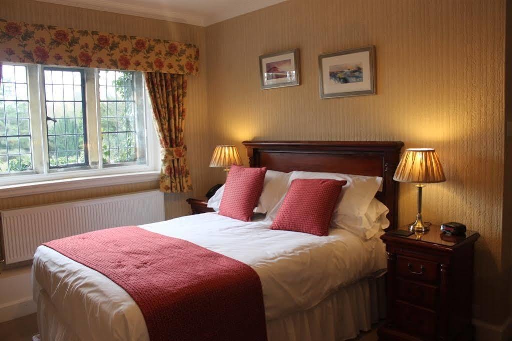 Mallyan Spout Hotel Goathland Extérieur photo